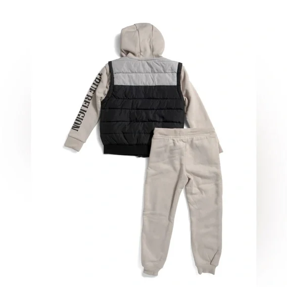 True Religion, boy set, size 5/6 - Picture 2 of 2